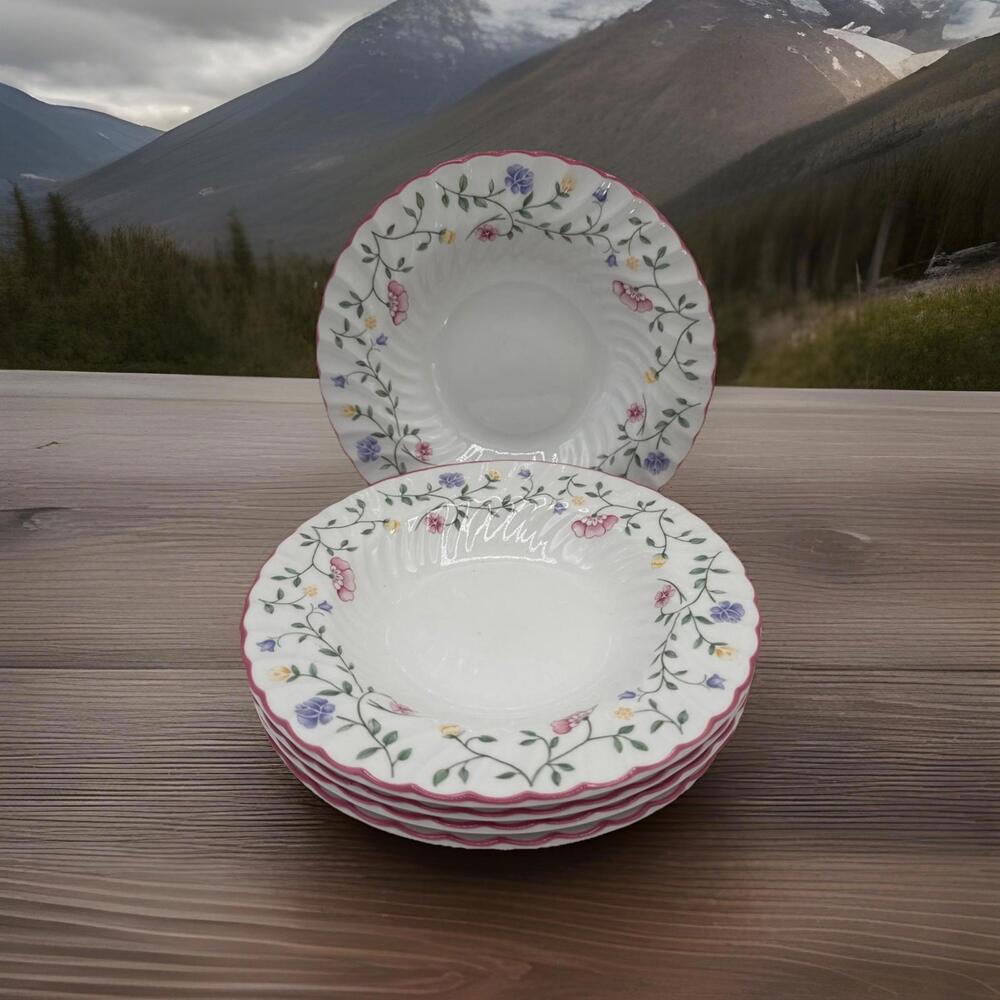5 Johnson Brothers SUMMER CHINTZ Rimmed Soup Bowls 8.5”